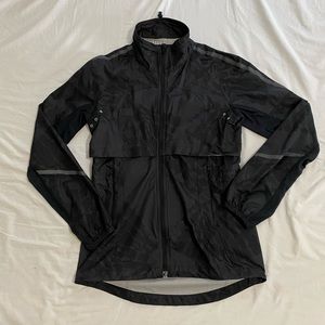 Lululemon windbreaker